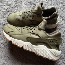 Nike air shoes d'occasion  Expédié en Belgium