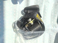 142 cintura sicurezza usato 142 cintura sicurezza usato  Milano