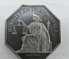 Ancien jeton argent d'occasion  Beauvais