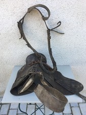 Ancienne selle cheval d'occasion  Arinthod
