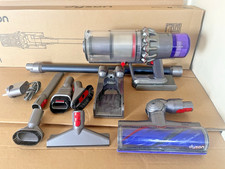 Dyson v11 total for sale  BIGGLESWADE