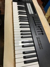 Controlador de teclado Novation Launchkey 49 Mk4 comprar usado  Enviando para Brazil