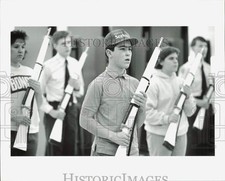 Press Photo estudantes segurando rifles durante o treinamento - lrb24572 comprar usado  Enviando para Brazil