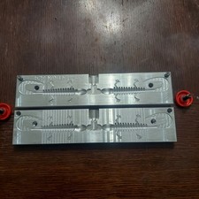 moldes de isca de plástico macio de alumínio usados, usado comprar usado  Enviando para Brazil