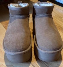 Bota plataforma UGG tamanho 9 ~ Feminina clássica ultra mini castanha (varejo $160) comprar usado  Enviando para Brazil