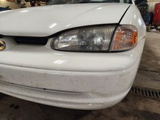 Driver left headlight for sale  Annandale
