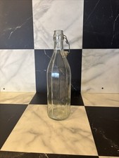 Glass bottle with d'occasion  Expédié en Belgium