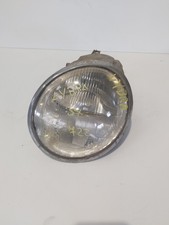 Faro anteriore sinistro usato Faro anteriore sinistro usato  Italia