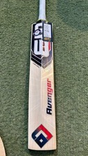 Avenger cricket bat for sale  NOTTINGHAM