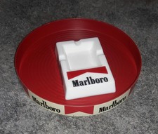 Vintage porzellan aschenbecher gebraucht kaufen Vintage porzellan aschenbecher gebraucht kaufen  Wuppertal