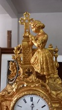 Pendolo antico religioso usato  Oliena