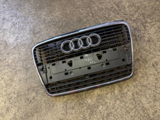 Genuine front grille d'occasion  Expédié en Belgium