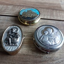Lot piluliers anciens d'occasion  Longueil-Sainte-Marie