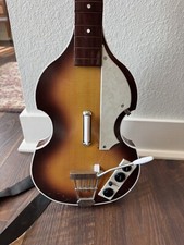 Rock Band Beatles Hofner baixo sem fio XBGTS3-Xbox 360 Powersup não testado comprar usado  Enviando para Brazil