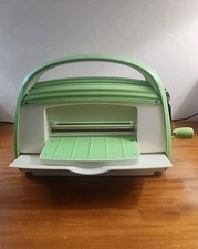 Cricut cuttlebug green for sale  San Jose