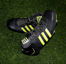 Chaussuresde rugby adidas d'occasion  Cazouls-lès-Béziers