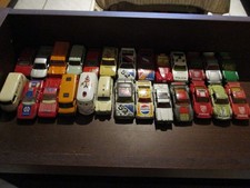 Lot voitures miniatures d'occasion  Saint-Louis