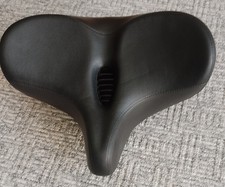 Ergonomischer fahrrad sattel gebraucht kaufen Ergonomischer fahrrad sattel gebraucht kaufen  Grimmen