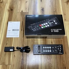 Comutador de vídeo Roland V-1HD HD com estojo original excelente estado testado comprar usado  Enviando para Brazil