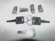 THULE OEM CORE LOCKS CONJUNTO DE 4 BAGAGEIROS DE TETO PARA CARRO CAMINHÃO comprar usado  Enviando para Brazil