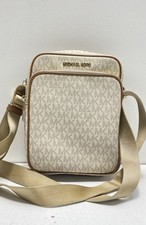 Bolsa tiracolo feminina Michael Kors bege monograma lona comprar usado  Enviando para Brazil