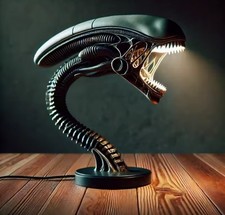 Alien desk lamp usato  Torino