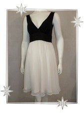 Petite robe noire d'occasion  Foix