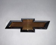 12-16 CHEVY SONIC PARA-CHOQUE DIANTEIRO GRADE GRAVATA BORBOLETA EMBLEMA DOURADO COM ACABAMENTO CROMADO 95122465 comprar usado  Enviando para Brazil