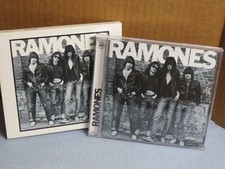 The Ramones - Ramones ( CD - 1976 / 2001 - Rhino / Warner Archives – R2 74306 ) comprar usado  Enviando para Brazil