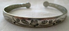 Bracelet rigide ouvert d'occasion  Perros-Guirec