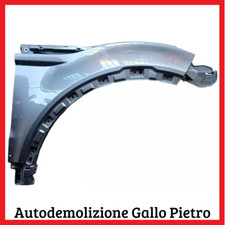Parafango anteriore destro usato  Taranto