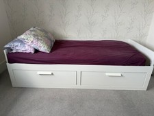Ikea extendable bed for sale  READING