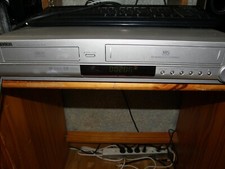 Combi dvd magnétoscope d'occasion  Camaret-sur-Mer