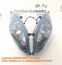 Coppia fari fanale usato  Riesi