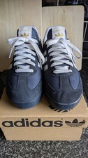 Adidas dragon uk8.5 for sale  ACCRINGTON