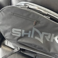 Bolsa raquete cinza tênis Shark Beach comprar usado  Enviando para Brazil