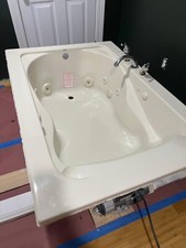 Jacuzzi bath tub d'occasion  Expédié en Belgium