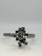 bague solitaire 18 carats d'occasion bague solitaire 18 carats d'occasion  Ivry-sur-Seine