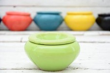Pistachio clay ashtray d'occasion  Expédié en Belgium