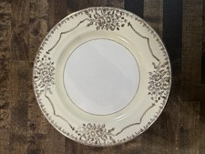 Crown potteries 9.25 for sale  Sumner