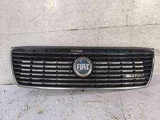 Calandre fiat croma d'occasion  Génissac