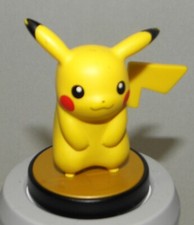 Boneco de personagem Nintendo Amiibo Pokemon Pikachu NVL-001 comprar usado  Enviando para Brazil