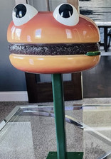 🍔 Estátua vintage do McDonalds poste de hambúrguer 9 polegadas playground, usado comprar usado  Enviando para Brazil