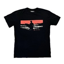 Camiseta masculina Moschino média Osklen surf colaboração comprar usado Camiseta masculina Moschino média Osklen surf colaboração comprar usado  Enviando para Brazil