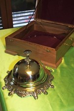 Campana ottone massiccio usato  Bellizzi