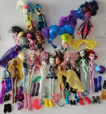 Enorme lote de muñecas y accesorios Monster High segunda mano  Embacar hacia Mexico