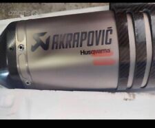 Scarico akrapovic completo usato  Genova