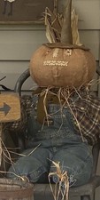 Espantalho Arnett’s Country Store Halloween (assinado), usado comprar usado  Enviando para Brazil