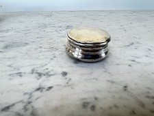 Antica scatola contenitore usato  Trieste