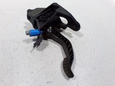 Pedale embrayage 465030341r d'occasion Pedale embrayage 465030341r d'occasion  France